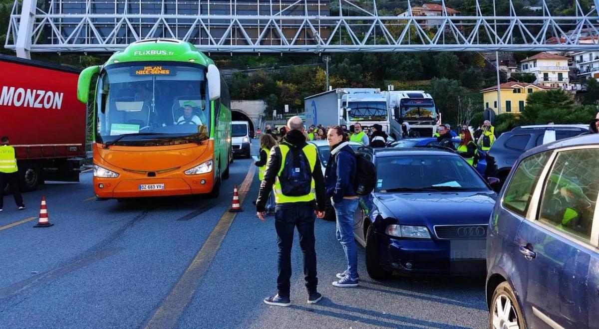 Francja: kierowcy m.in. z Polski zaatakowani przez "żółte kamizelki"