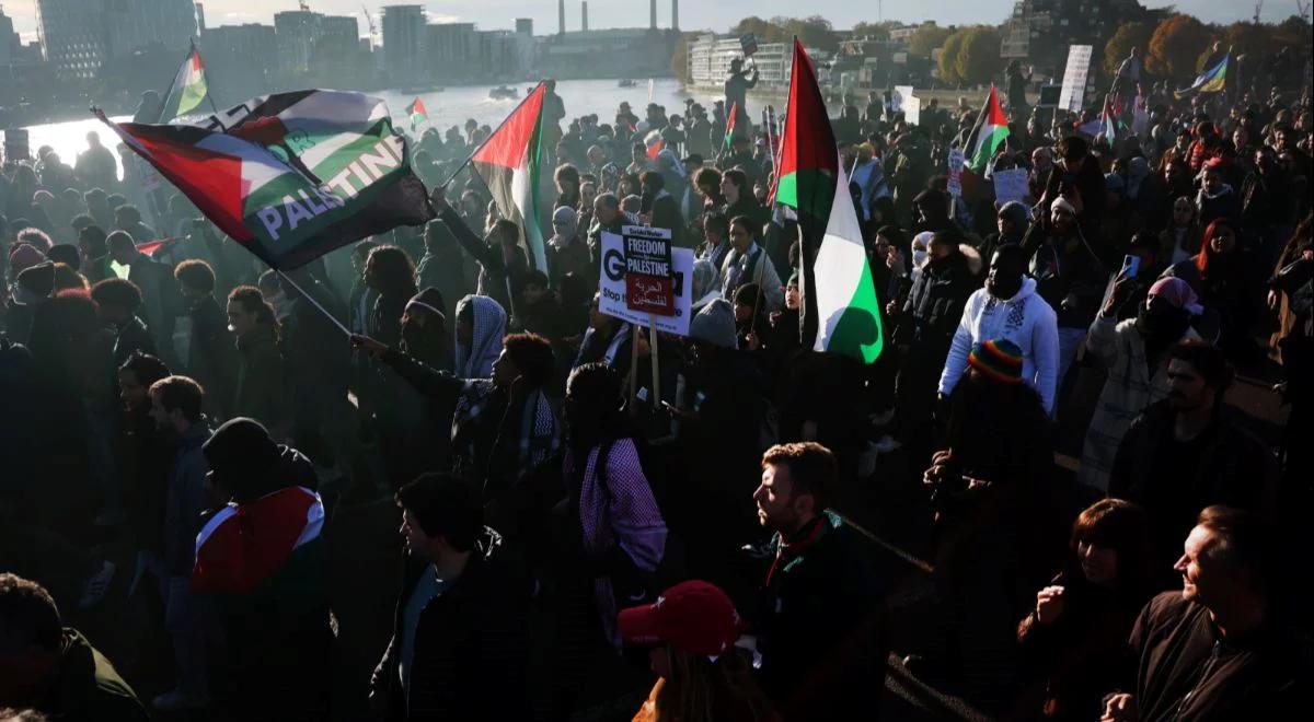 Marsz poparcia dla Palestyńczyków i kontrmanifestacja w Londynie. Ponad 100 zatrzymanych, część prewencyjnie