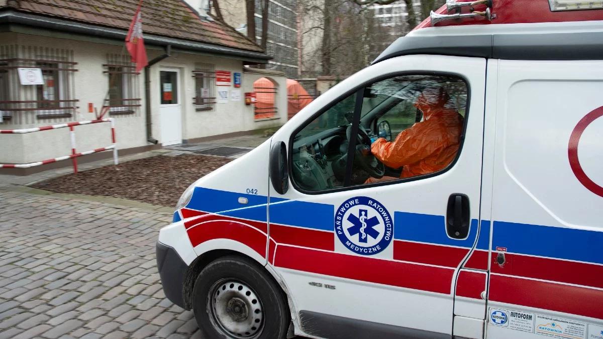 Spadek liczby zakażeń koronawirusem. Ministerstwo Zdrowia poinformowało o niecałych 17 tys. chorych