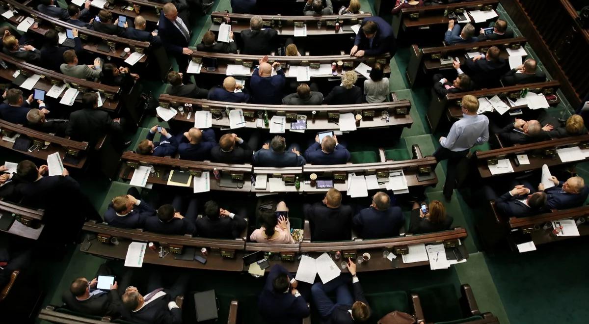 Sejm rozpatrzył blisko sto poprawek do budżetu. Nie przyjął żadnej z nich