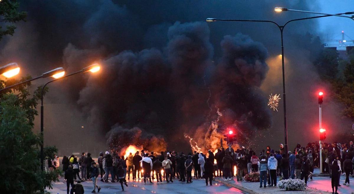 Eksplozje, strzelaniny, morderstwa. Szwecję ogarnęła fala przemocy, w której giną również nieletni