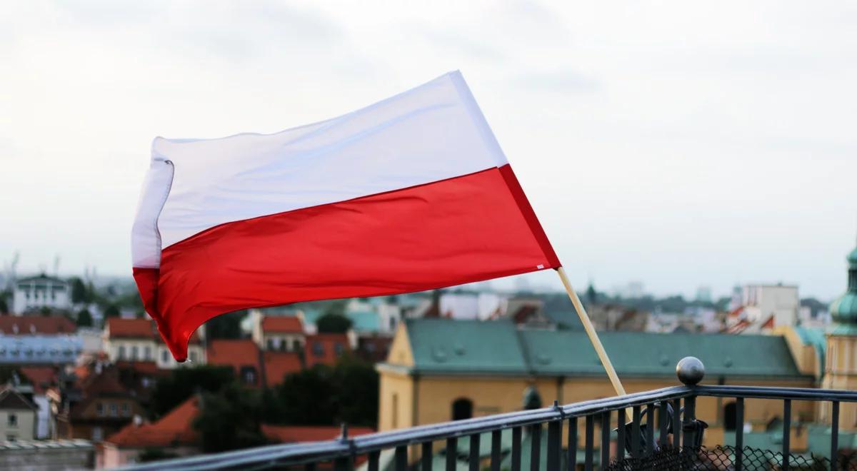 Dzień Flagi RP. "Pokażmy, że jesteśmy dumni"