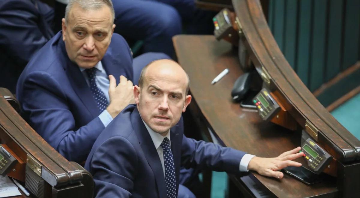 Szef klubu będzie w kontrze do szefa partii? Historia PO zna takie przypadki