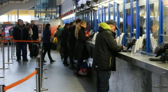 Sprzedaż biletów Intercity przez internet wciąż nie działa. Pasażerowie wściekli