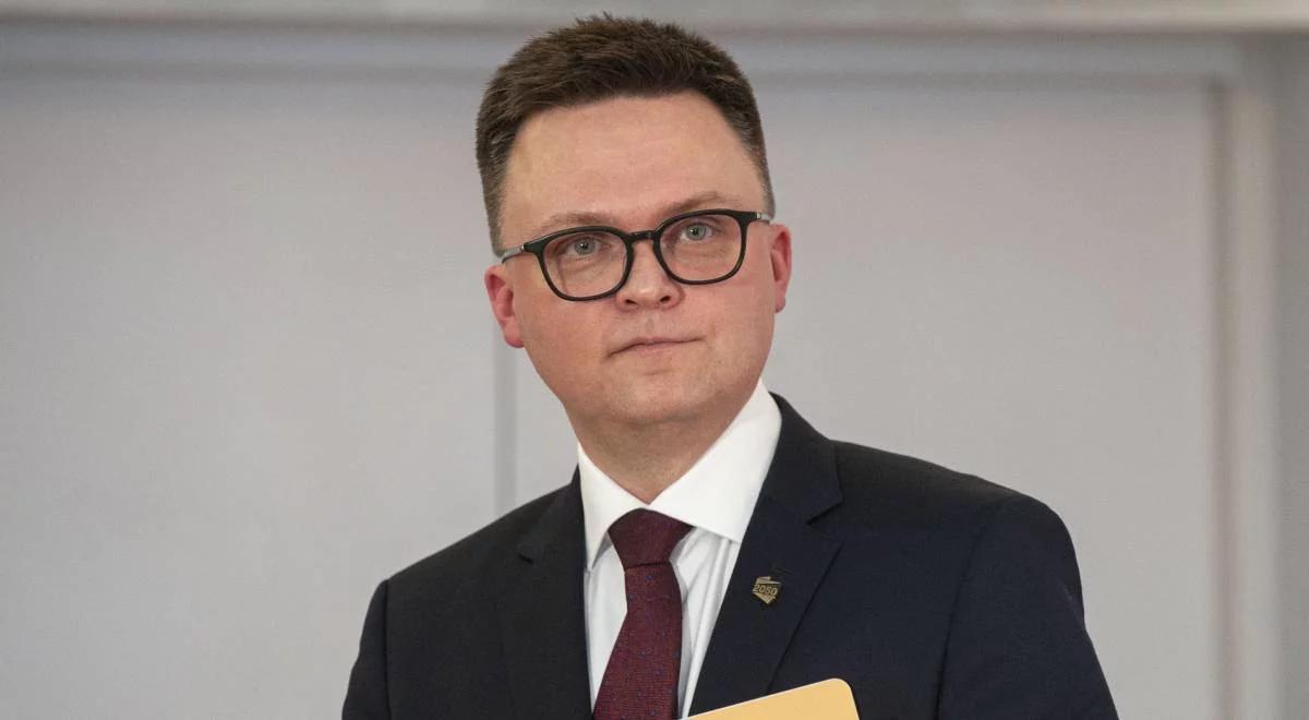 "W jego interesie pozostanie w zawieszeniu, jeśli chodzi o kwestie programowe". Prof. Domański o Hołowni