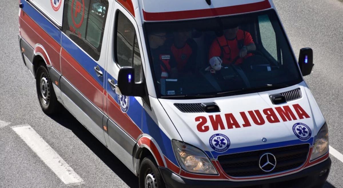 Zdemolował ambulans i izbę przyjęć. 45-latkowi grozi 7,5 roku więzienia