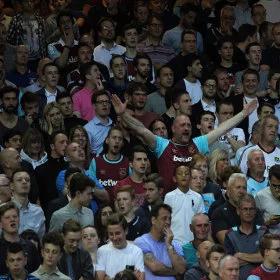 Szok na Stadionie Olimpijskim. Chuligani West Ham i Chelsea zafundowali Anglii powrót do przeszłości