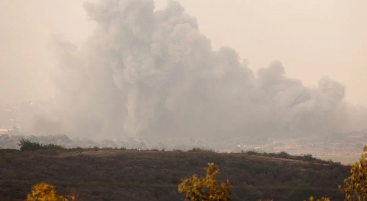 Izrael kontynuuje przerwy humanitarne w ostrzale Strefy Gazy. Apeluje do cywilów o ewakuację 