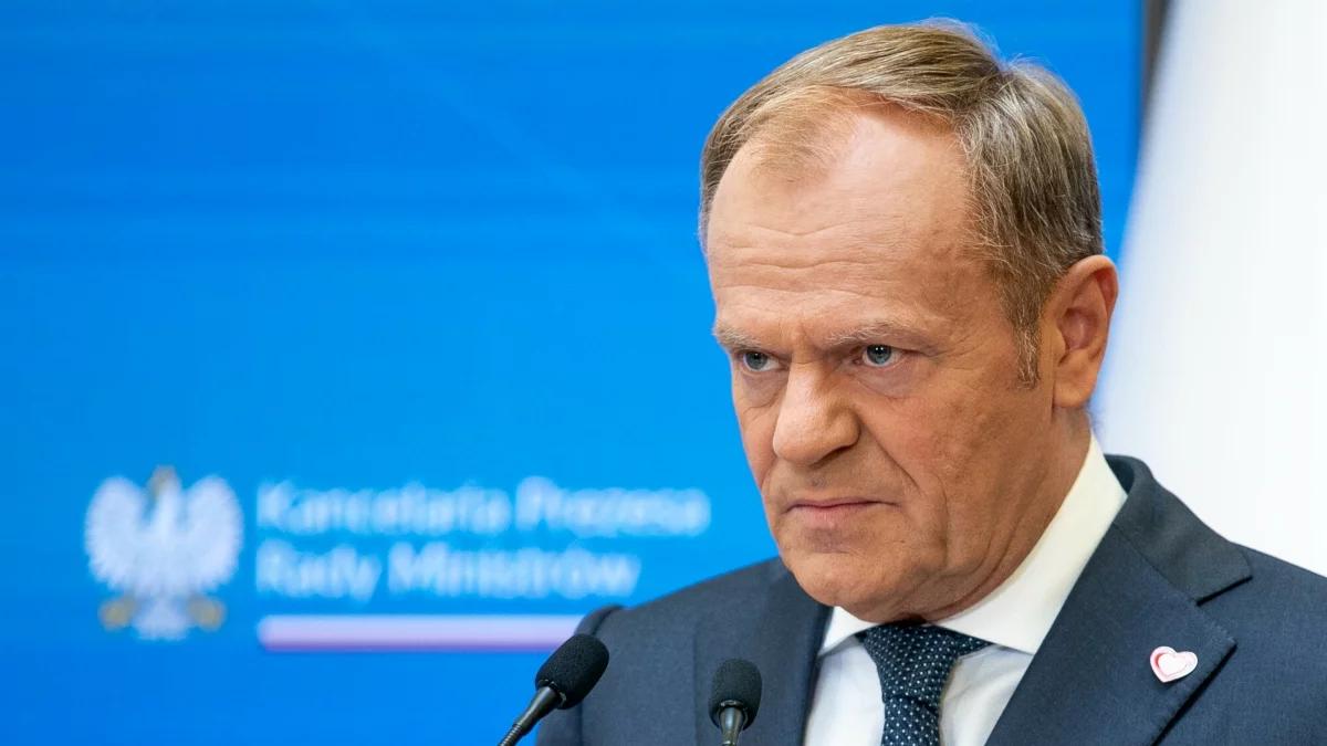 "Nieźle zorganizowana patodeweloperka". Tusk uderza w czołowych polityków PiS