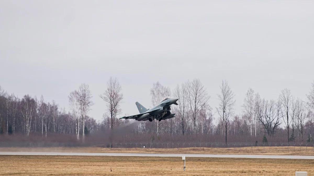 Misja NATO Baltic Air Policing. Niemcy przejmują dowodzenie, samoloty Eurofighter w bazie na Łotwie