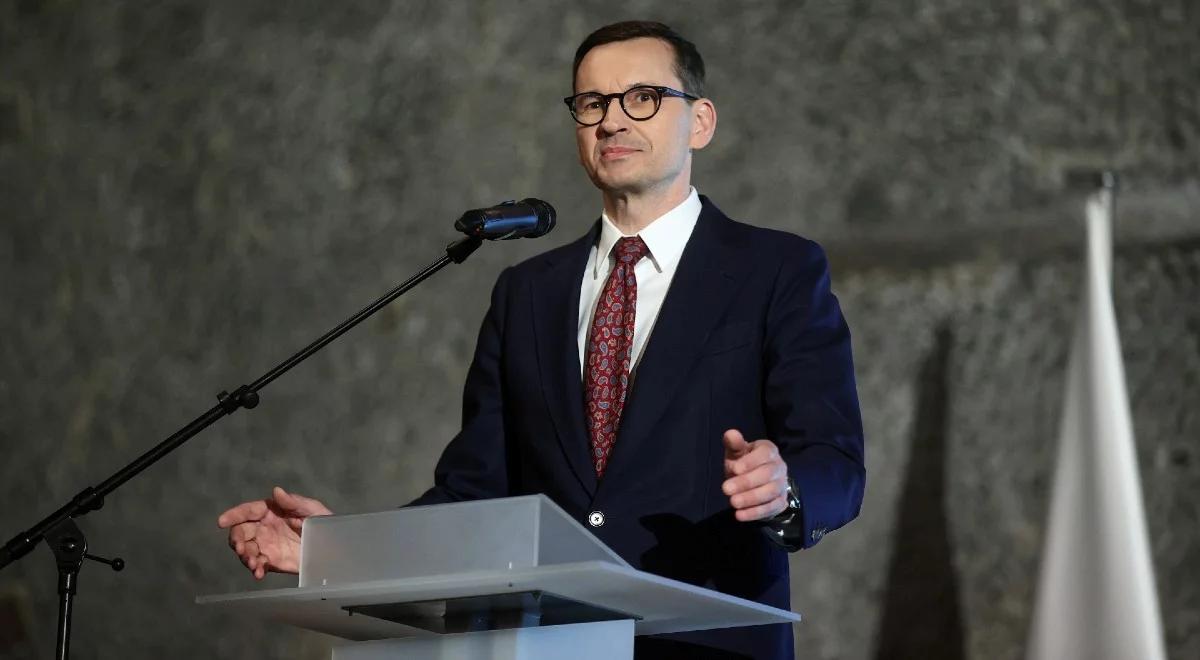 Gala Rodzicielstwa Zastępczego w Wieliczce. Premier Morawiecki: jesteście superbohaterami