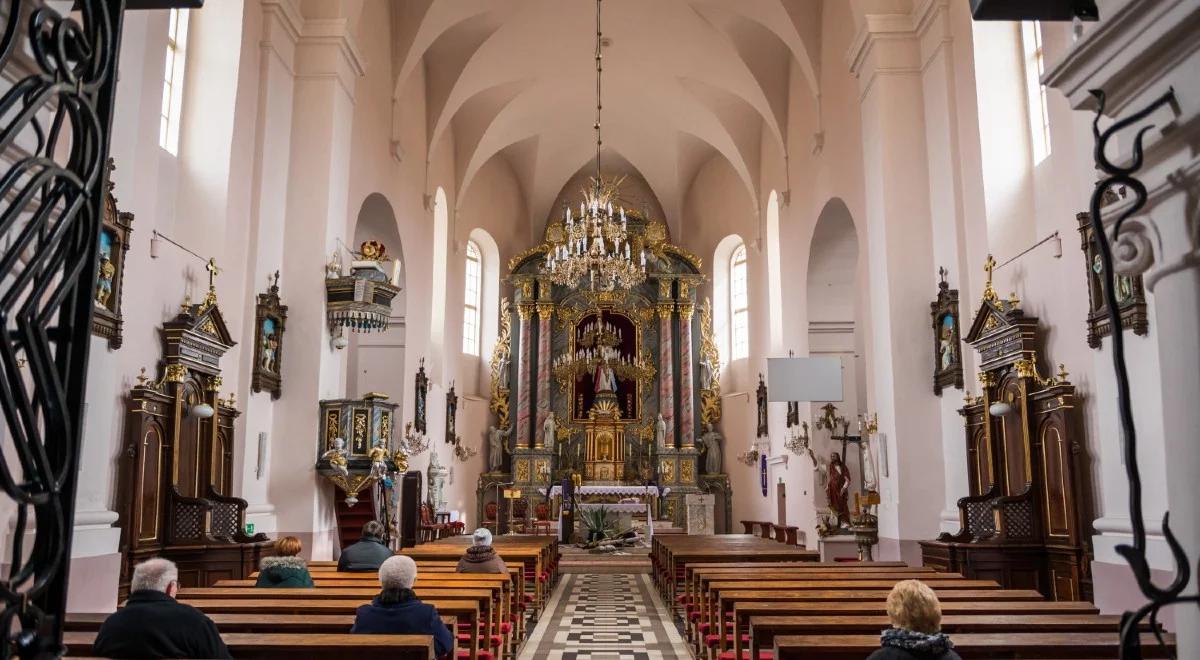 Kościół na świecie modli się w intencji ustania pandemii koronawirusa