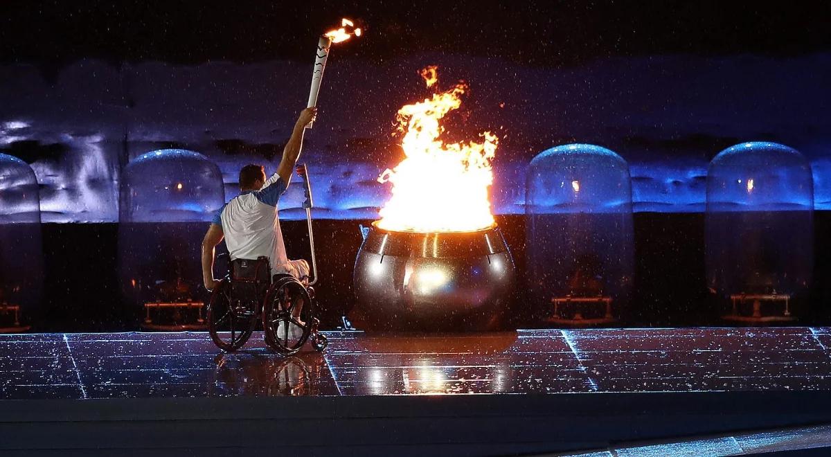 Paraolimpiada: deszczowe otwarcie igrzysk. Nic nie przeszkodziło w świętowaniu pięknej ceremonii