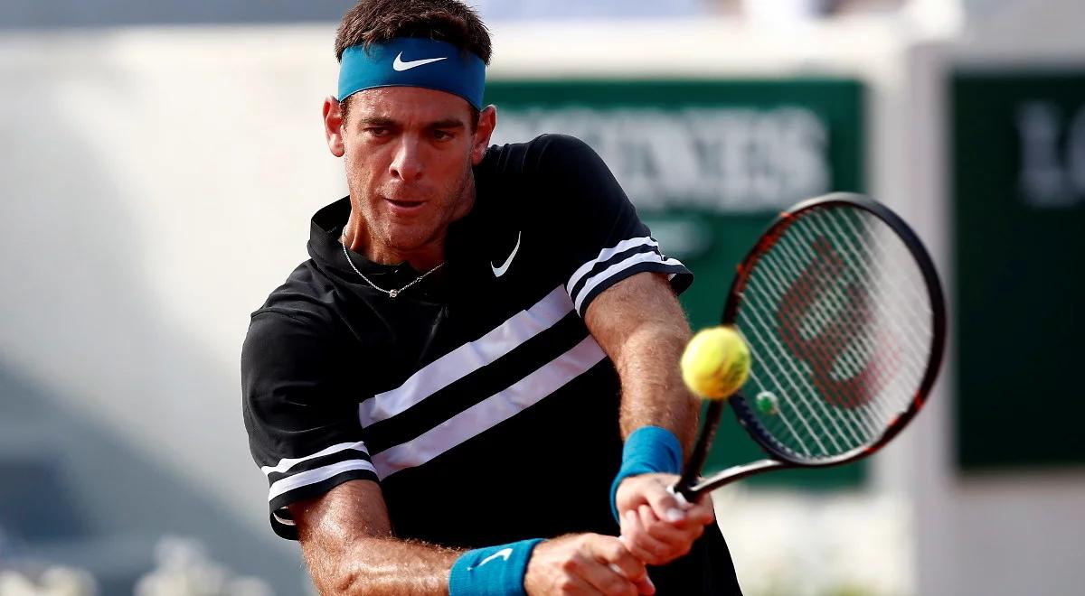 Roland Garros: del Potro, mimo kłopotów, awansował do drugiej rundy. Mecz Halep przełożony