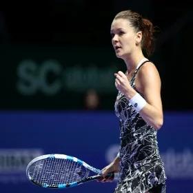 WTA Finals: wirtuozeria vs. sztampa, czyli Radwańska i Pliskova o półfinał 