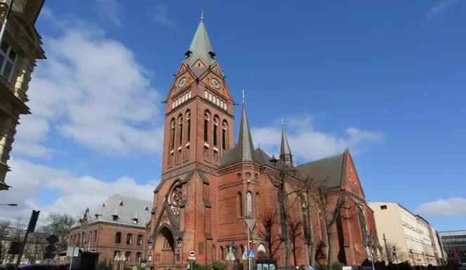 Ks. Jarosław Grabowski: nienawiść wobec duchownych się nasila 