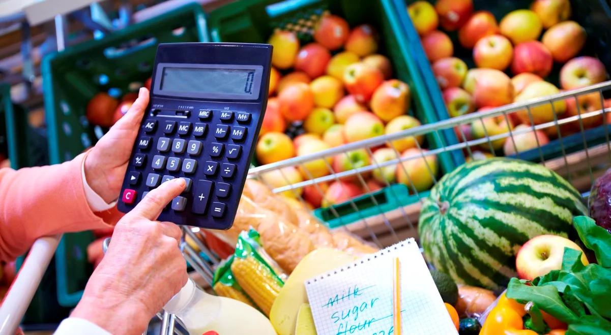 UOKiK sprawdzi, czy sklepy sztucznie nie zawyżają cen. Chodzi o żywność i produkty higieniczne