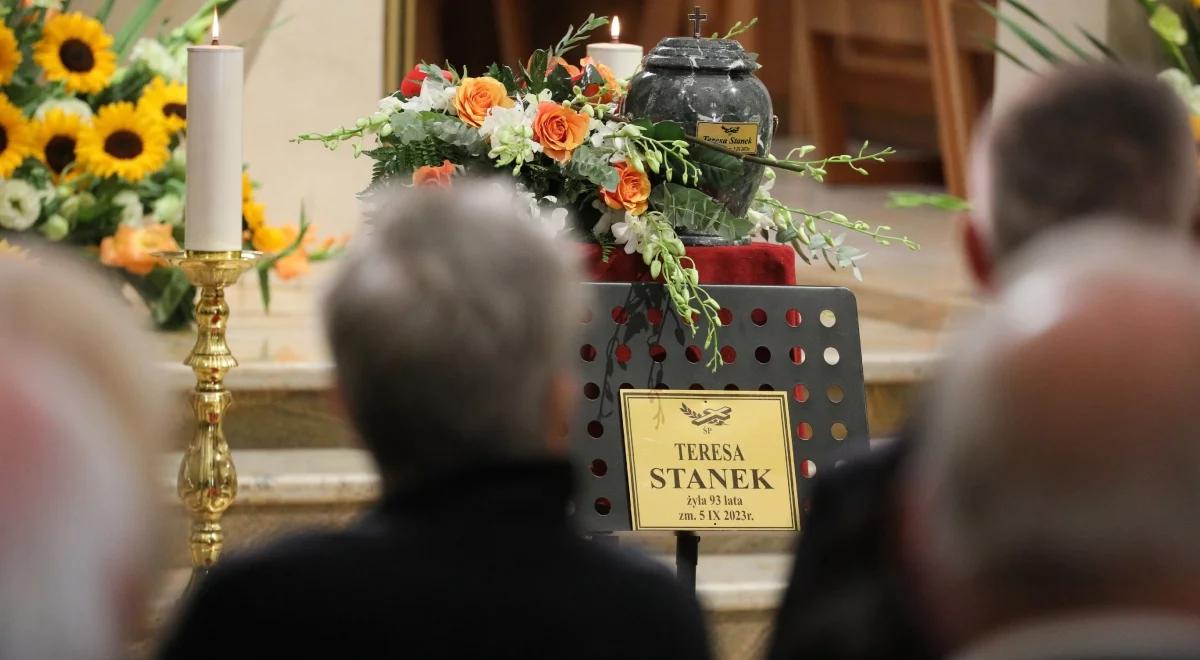 Pogrzeb Teresy Stanek, prezes Światowego Związku Żołnierzy AK. "Należy wspominać ją z najwyższą czcią"