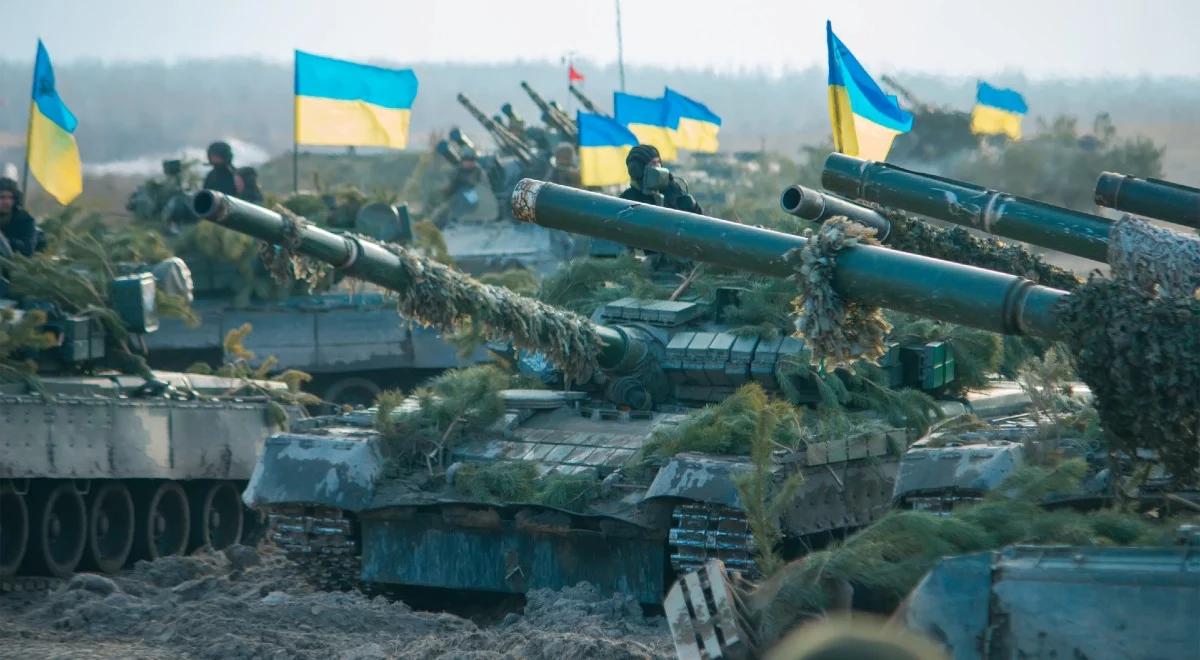 Polska przekaże Ukrainie kolejne czołgi. Piotr Müller: pod tym względem należymy do liderów
