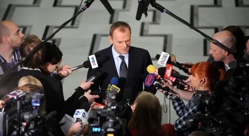 Donald Tusk odwołuje wizytę w Wielkiej Brytanii. Nie chce rozmawiać o Libii? 
