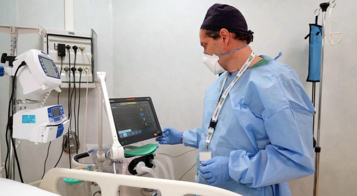 Pandemia COVID-19 we Włoszech. Trzykrotny wzrost zakażeń w ciągu doby