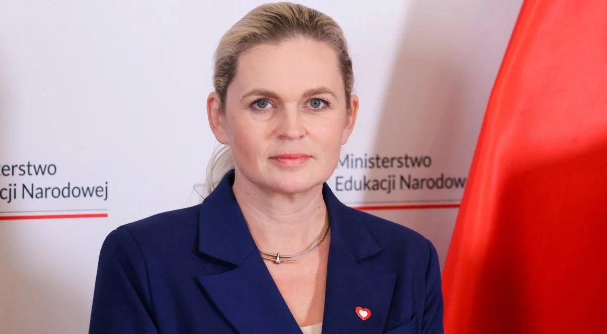 Katecheci drżą o pracę. MEN odpowiada: jest 12,7 tys. wakatów nauczycielskich