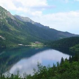 Przepychanki na trasie do Morskiego Oka. Ekolodzy chcieli zatrzymać wozy