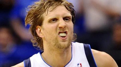 Dirk Nowitzki wygrał mecz Dallas Mavericks