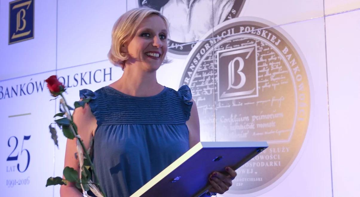 Sylwia Zadrożna z NRG PR wyróżniona przez Związek Banków Polskich w konkursie im. Mariana Krzaka
