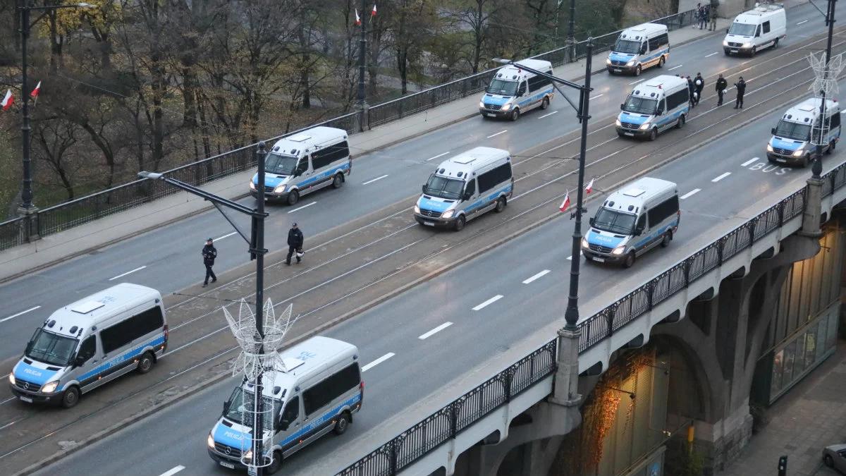 Marsz Niepodległości: wulgarna interwencja funkcjonariuszy? Są wyniki policyjnej kontroli