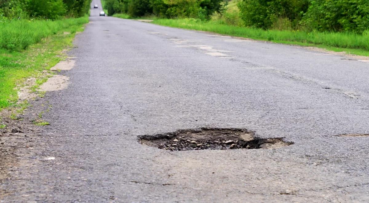 Drogi samorządowe do naprawy. Tylko skąd wziąć pieniądze?