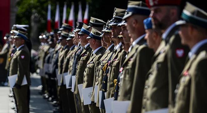 Napięcie na linii MON-prezydent. "Chodzi o to, kto więcej może"
