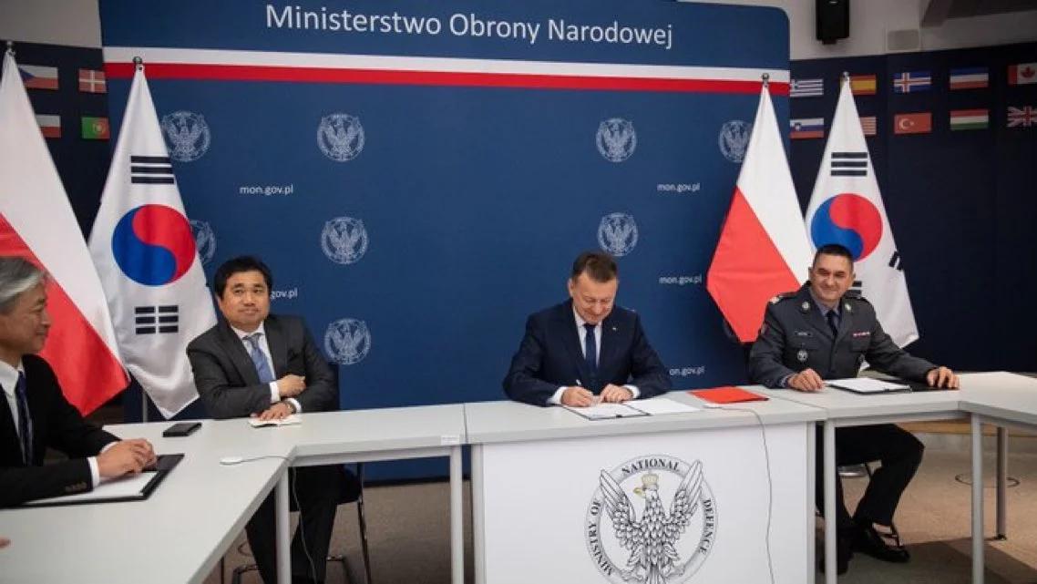 "Przyniesie korzyści obu stronom". Szef MON o współpracy wojskowej z Koreą Południową