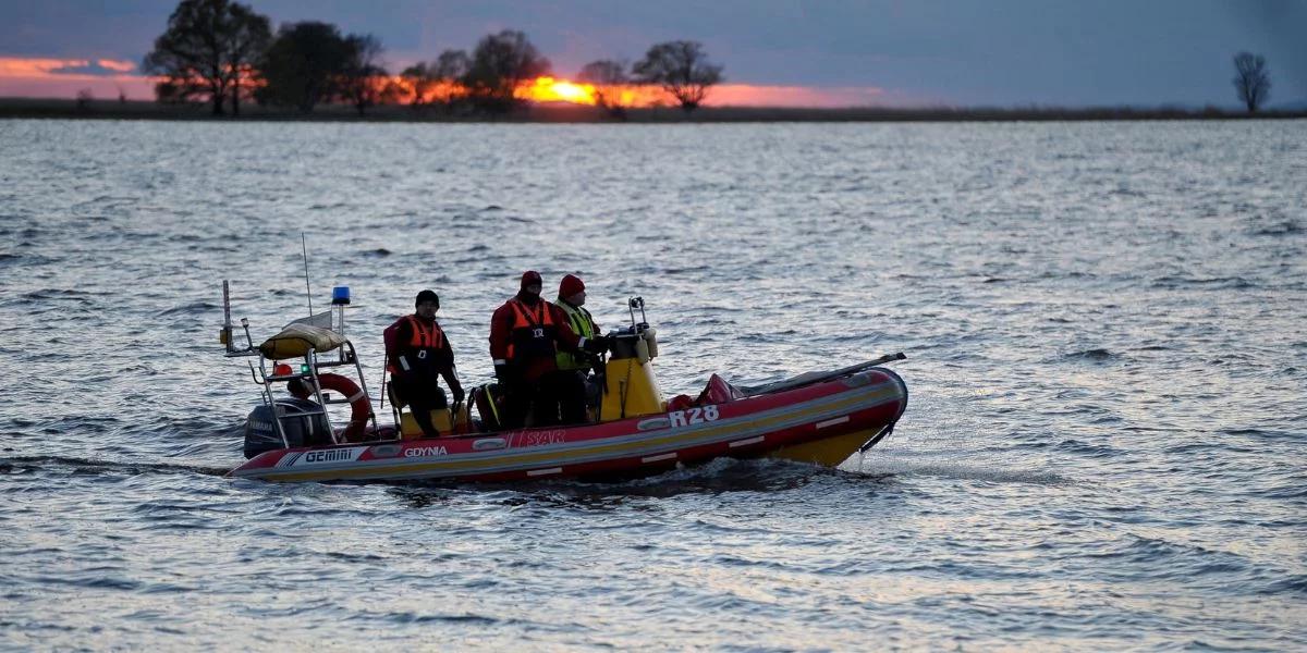 Wszedł do zalewu i nie wrócił na brzeg. Akcja ratunkowa