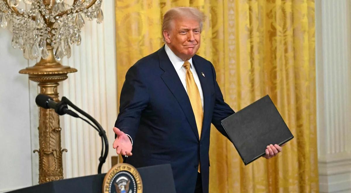 Trump chwali Nawrockiego i udostępnia posty Konfederacji