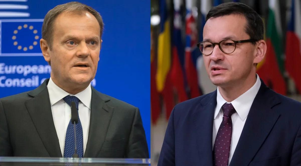 Tusk odrzucił zaproszenie do debaty z premierem Morawieckim. Pokrętne tłumaczenia rzecznika PO