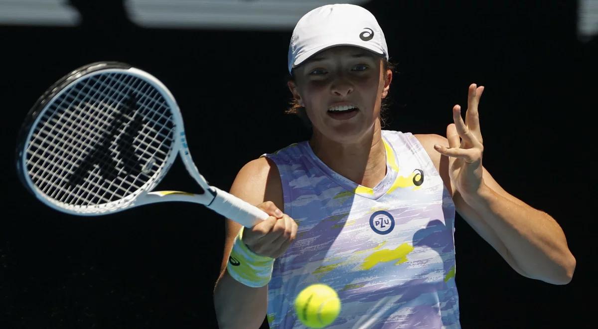 Australian Open: Iga Świątek skończyła mecz w wielkim stylu. To zagranie podbija sieć [WIDEO]