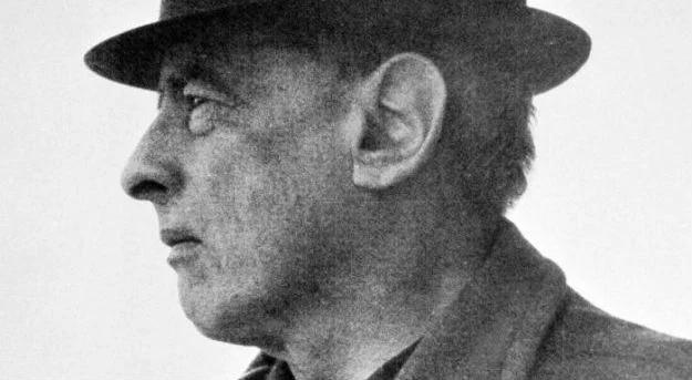 Witold Gombrowicz. "Człowiek w swoim postępowaniu nie jest wolny"