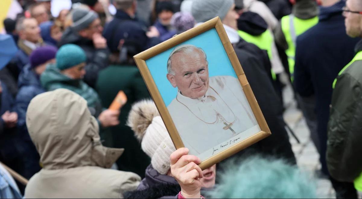 Komuniści wobec Kościoła. Dr Nawrocki: Karol Wojtyła stał się głównym wrogiem systemu