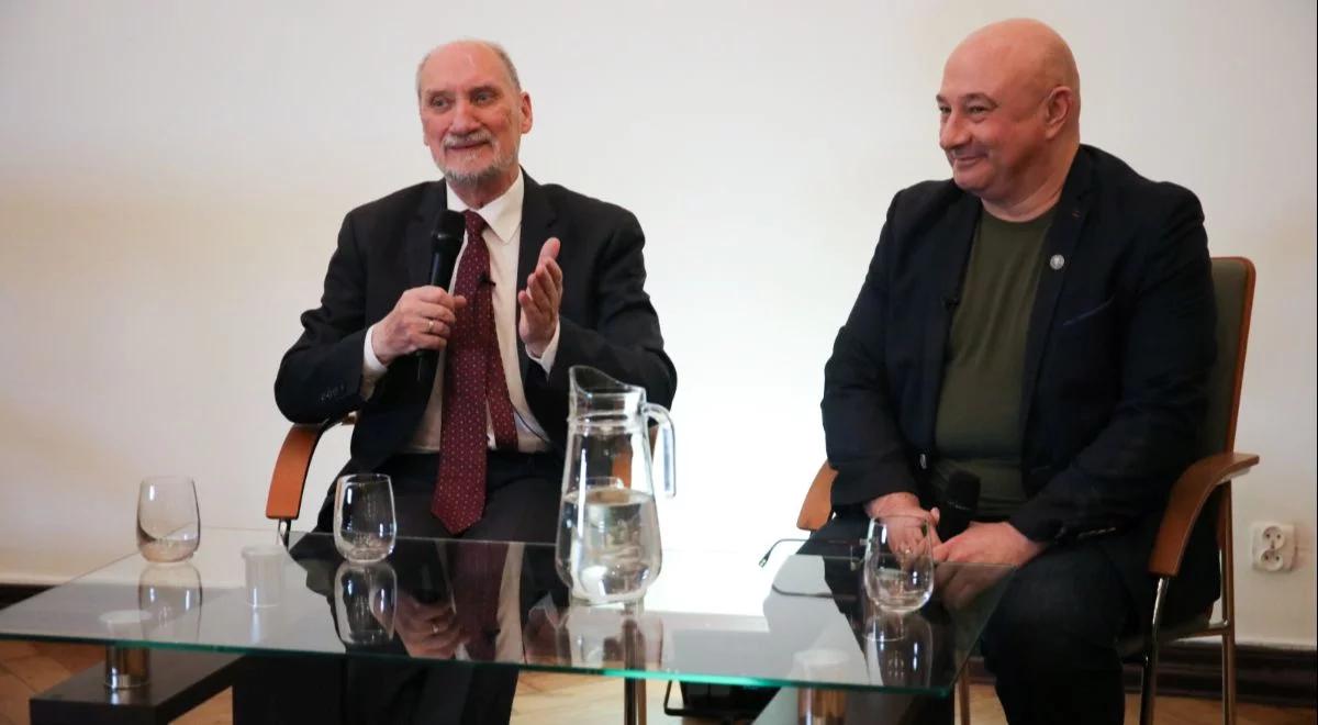 Antoni Macierewicz: dorobek KOR odegrał istotną rolę przy tworzeniu się Solidarności