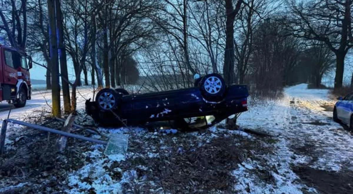 Dachowało bmw z pięcioma nastolatkami. Wszyscy byli pijani