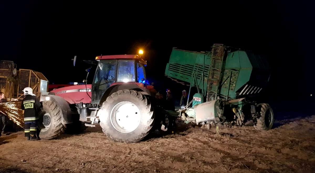 Lubelskie: zginął mężczyzna wciągnięty przez kombajn podczas prac polowych