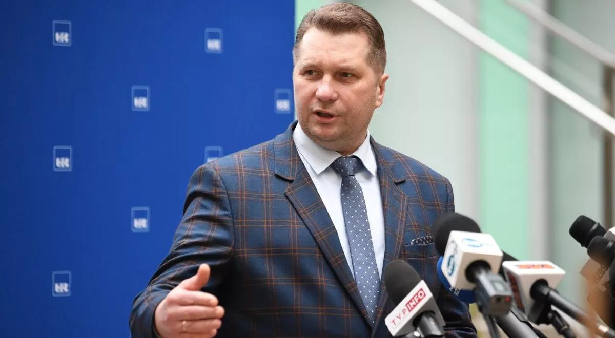 Wzmocnienie roli kuratora oświaty. Szef MEiN tłumaczy kompetencje organu nadzoru i odpiera zarzuty