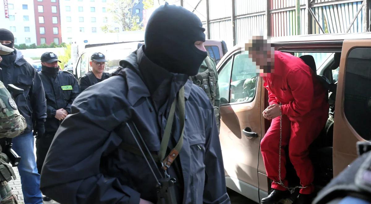 Sąd za przedłużeniem aresztu dla "Miśka". Usłyszał cztery zarzuty