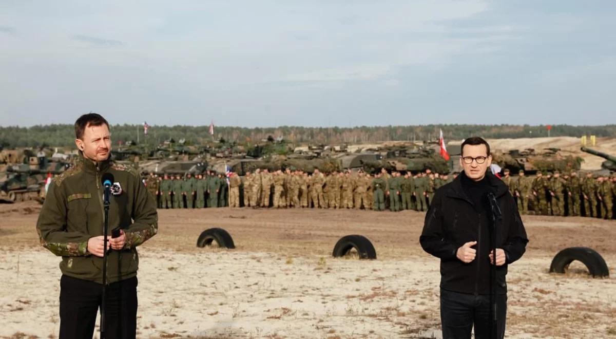 Premier Morawiecki podczas ćwiczeń Puma-22. "Pokazują naszą jedność i solidarność"