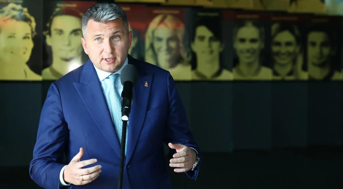 Piesiewicz zapowiedział ujawnienie swoich zarobków. "W mediach były przekłamywane kwoty"