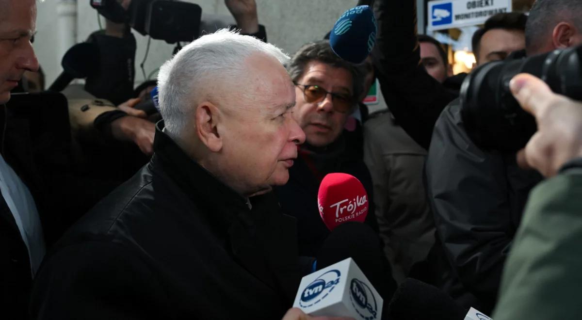 Kaczyński zeznawał w prokuraturze. "Odpowiedział na wszystkie pytania"