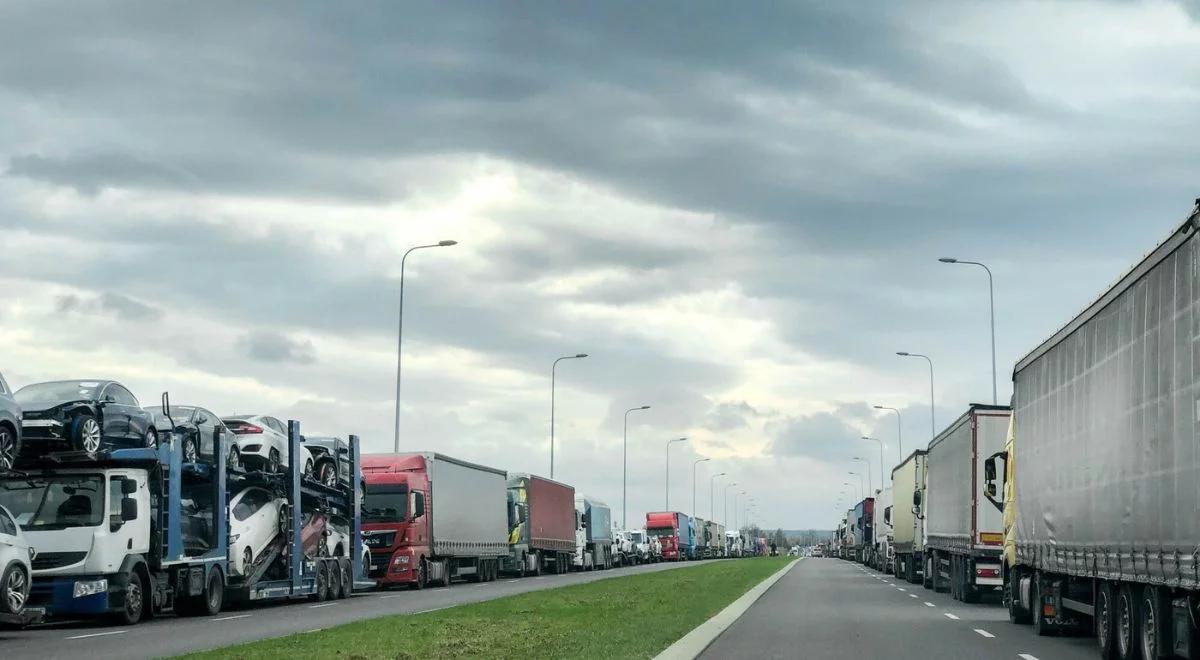 Polacy oczami Ukraińców. Sondaż: zdanie o nas pogorszyły protesty na granicy