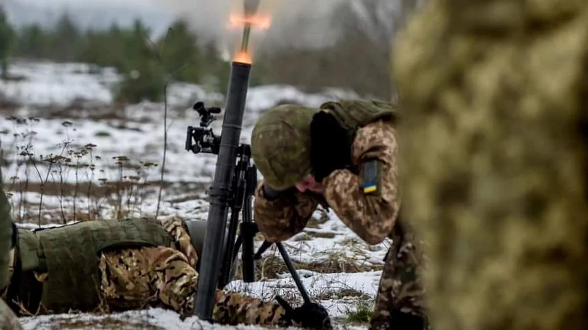 Intensywny ostrzał Rosji pod Bachmutem. Ukraiński dowódca mówi o 13 starciach