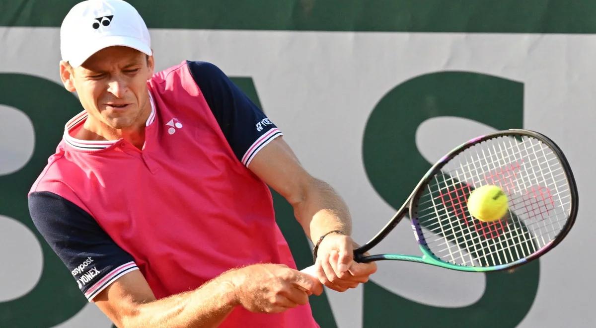 Roland Garros: Juan Pablo Varillas - Hubert Hurkacz. Pięć setów tym razem bez happy endu, Polak poza turniejem